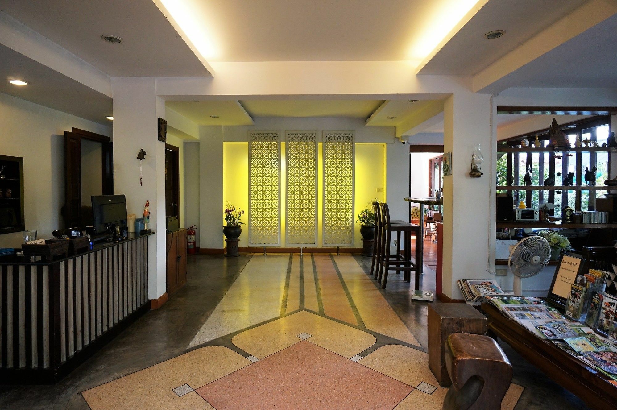Yindee Stylish Guesthouse Чиангмай Экстерьер фото