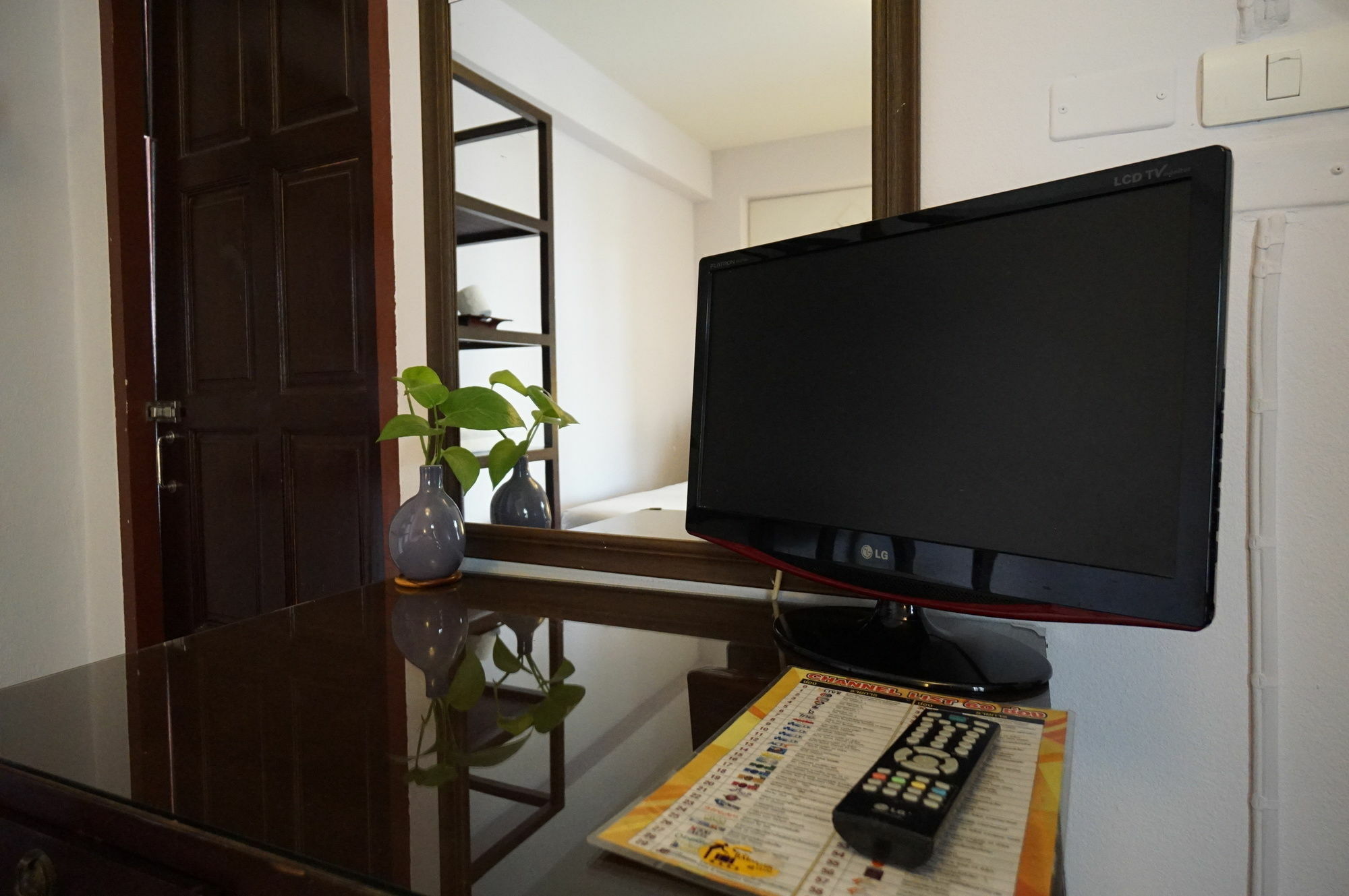 Yindee Stylish Guesthouse Чиангмай Экстерьер фото